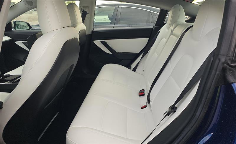 Used 2018 Tesla Model 3 Long Range image 8