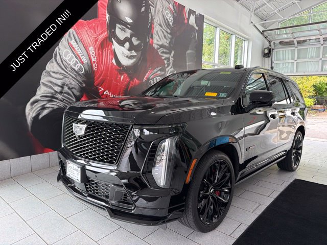 Used 2025 Cadillac Escalade V w/ LPO, ONYX Package
