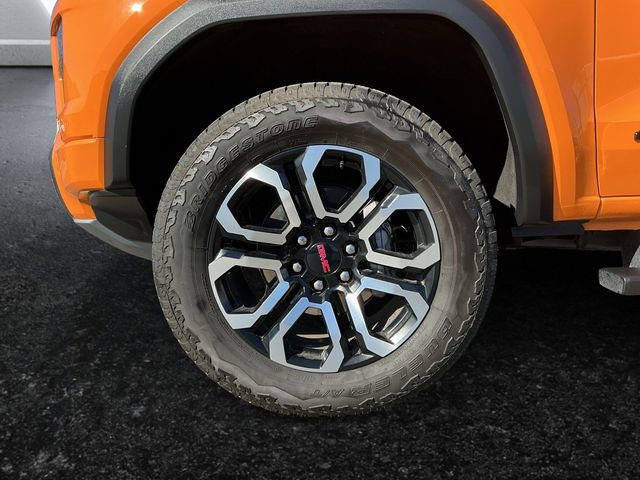 Used 2025 GMC Canyon AT4 w/ Nightfall Edition image 5