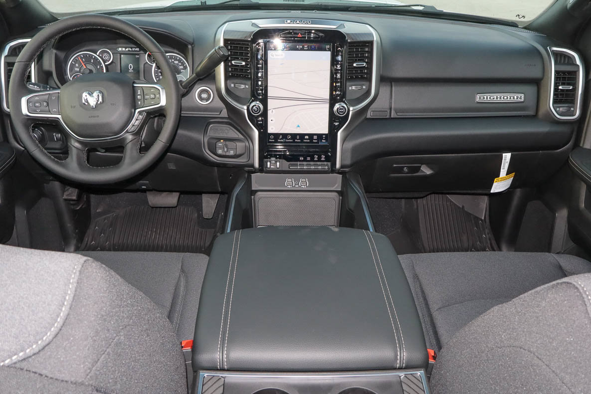 New 2027 RAM 3500 Big Horn AWD/4WD image 22
