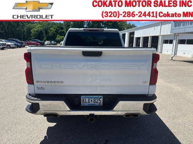 Used 2023 Chevrolet Silverado 1500 LT w/ Z71 Off-Road Package AWD/4WD image 6