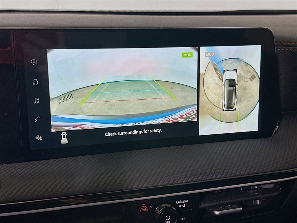 Used 2025 Nissan Kicks SR w/ Illumination Package image 10