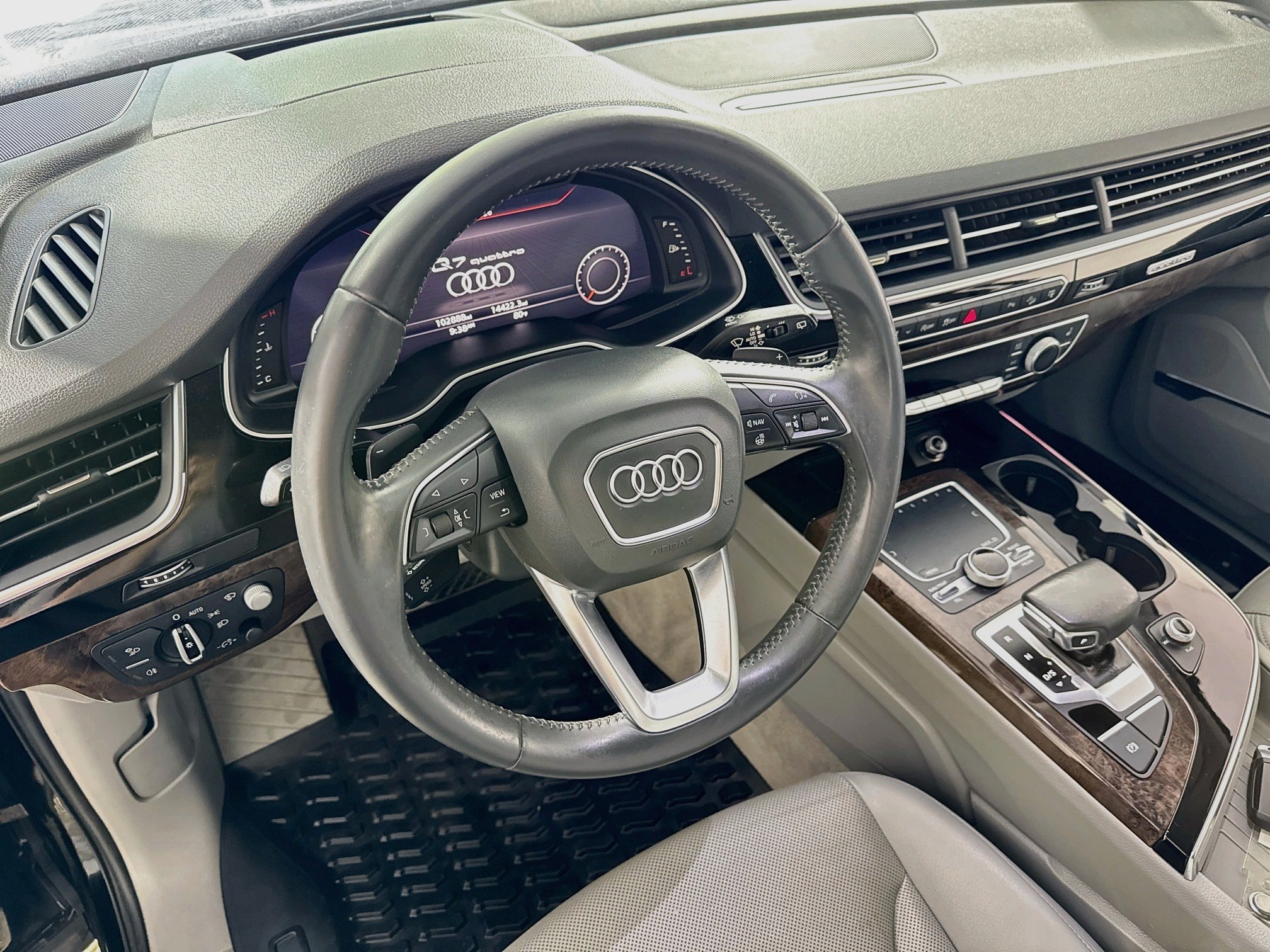 Used 2017 Audi Q7 3.0T Prestige AWD/4WD image 14