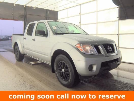 Used 2018 Nissan Frontier SV image 1