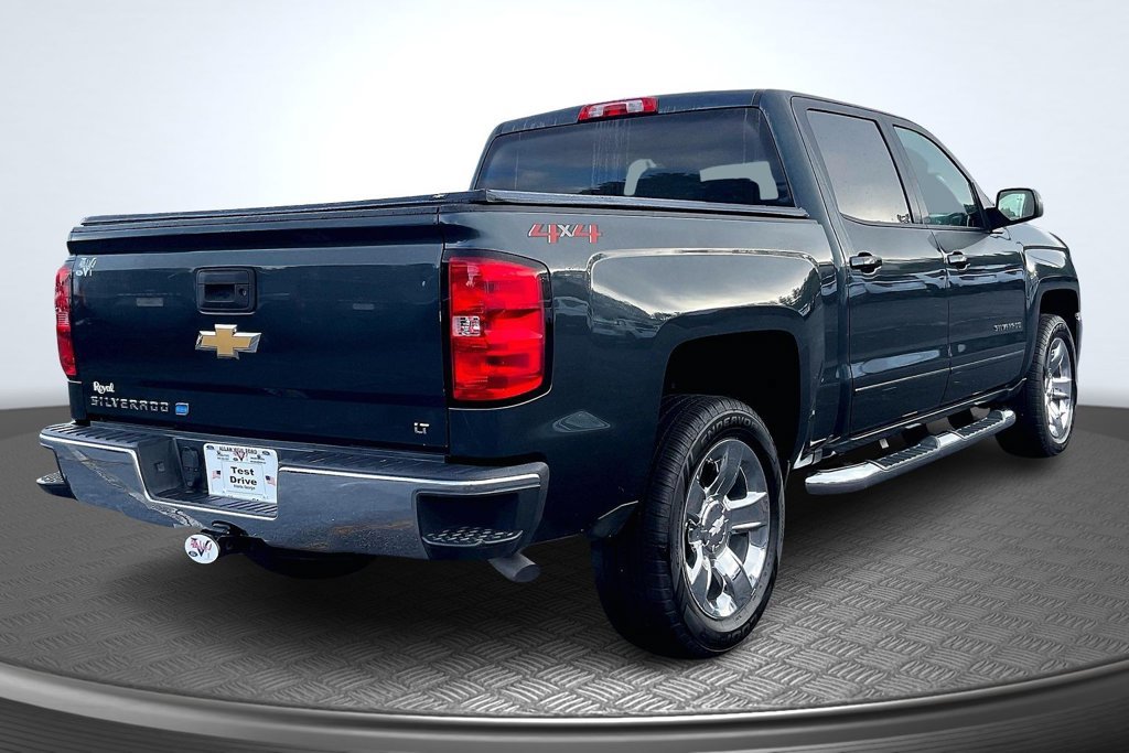 Used 2018 Chevrolet Silverado 1500 LT w/ LT Eassist Package AWD/4WD image 7