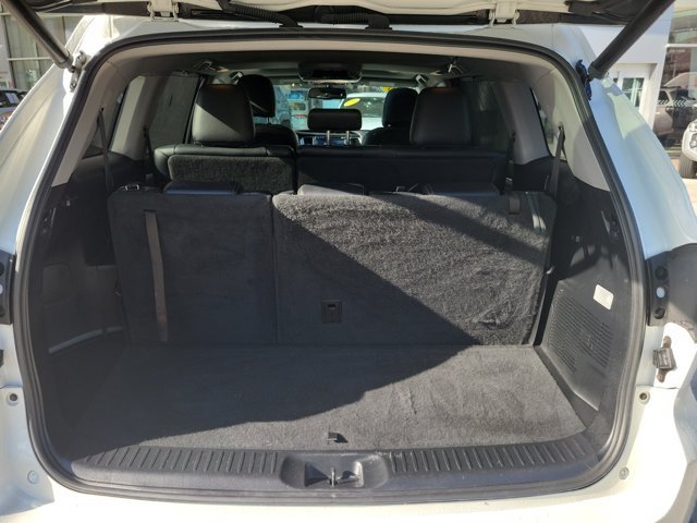 Used 2016 Toyota Highlander XLE FWD image 11