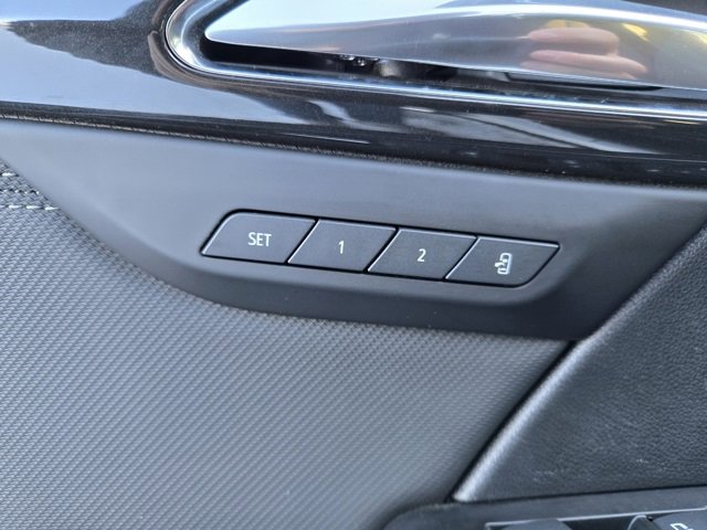 Used 2025 Buick Envision Preferred image 13