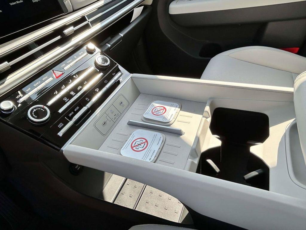 New 2027 Hyundai Santa Fe SE FWD image 45