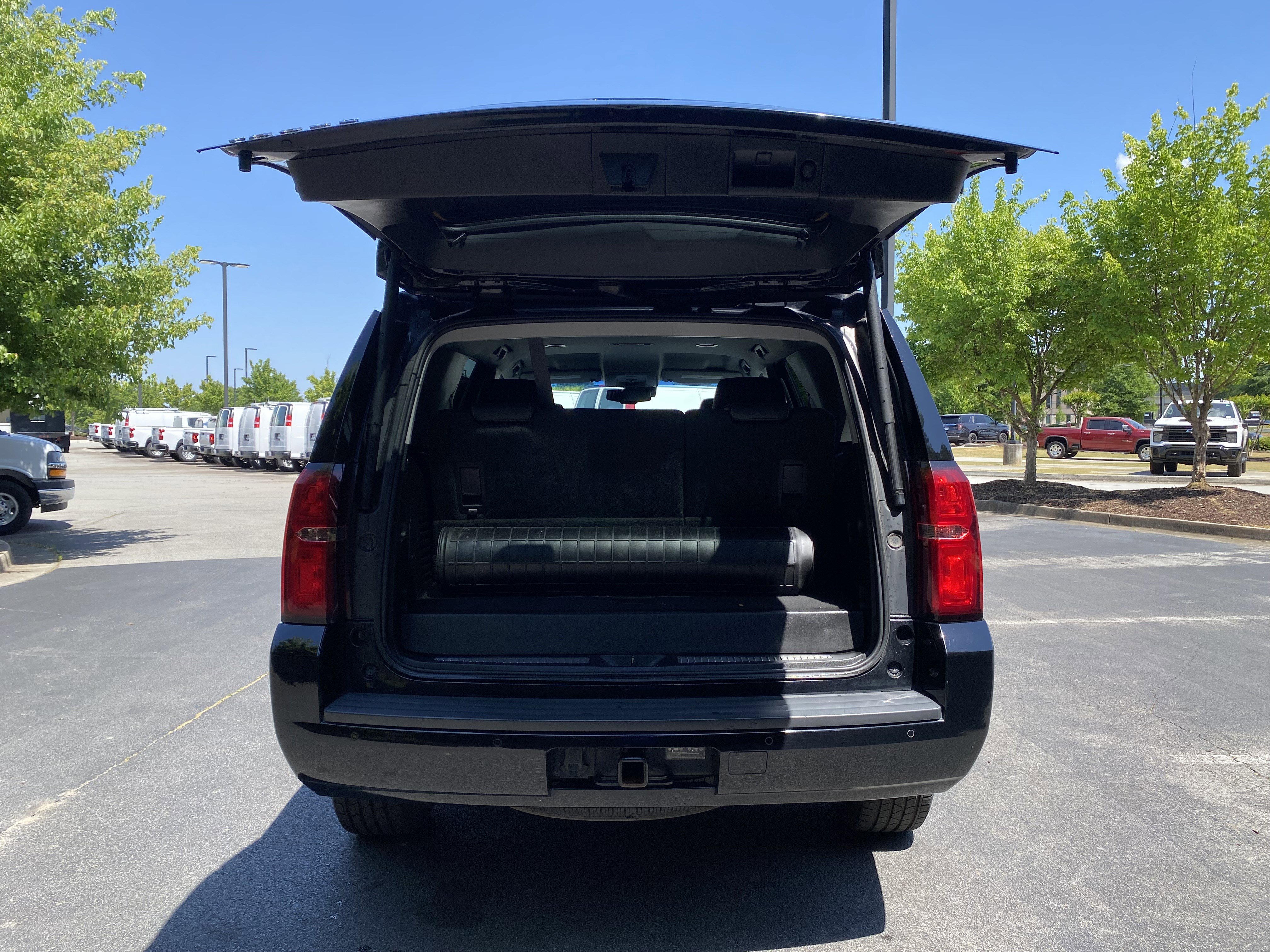 Used 2019 Chevrolet Tahoe LT RWD image 11