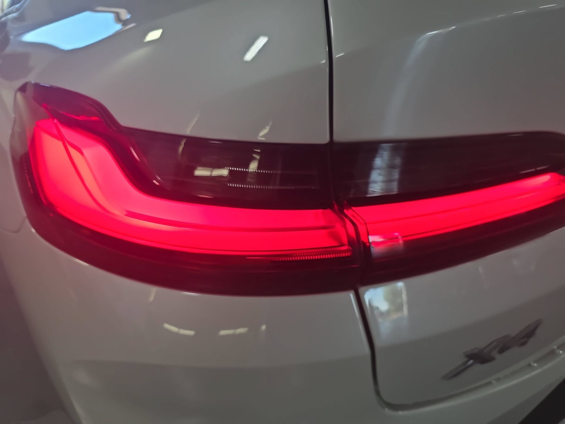 Used 2024 BMW X4 xDrive30i w/ Parking Assistance Package AWD/4WD image 33