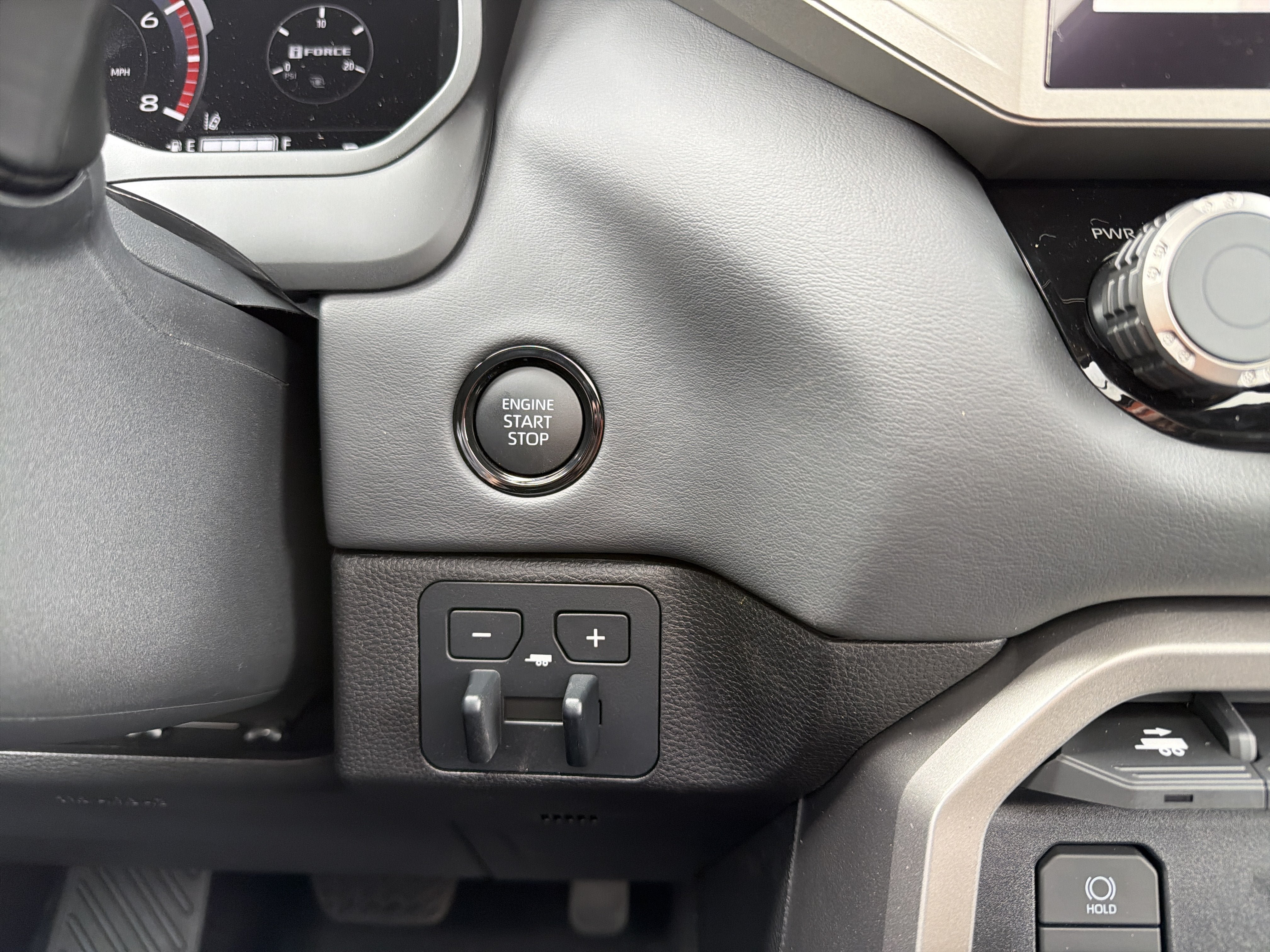 New 2026 Toyota Tundra Platinum AWD/4WD image 20