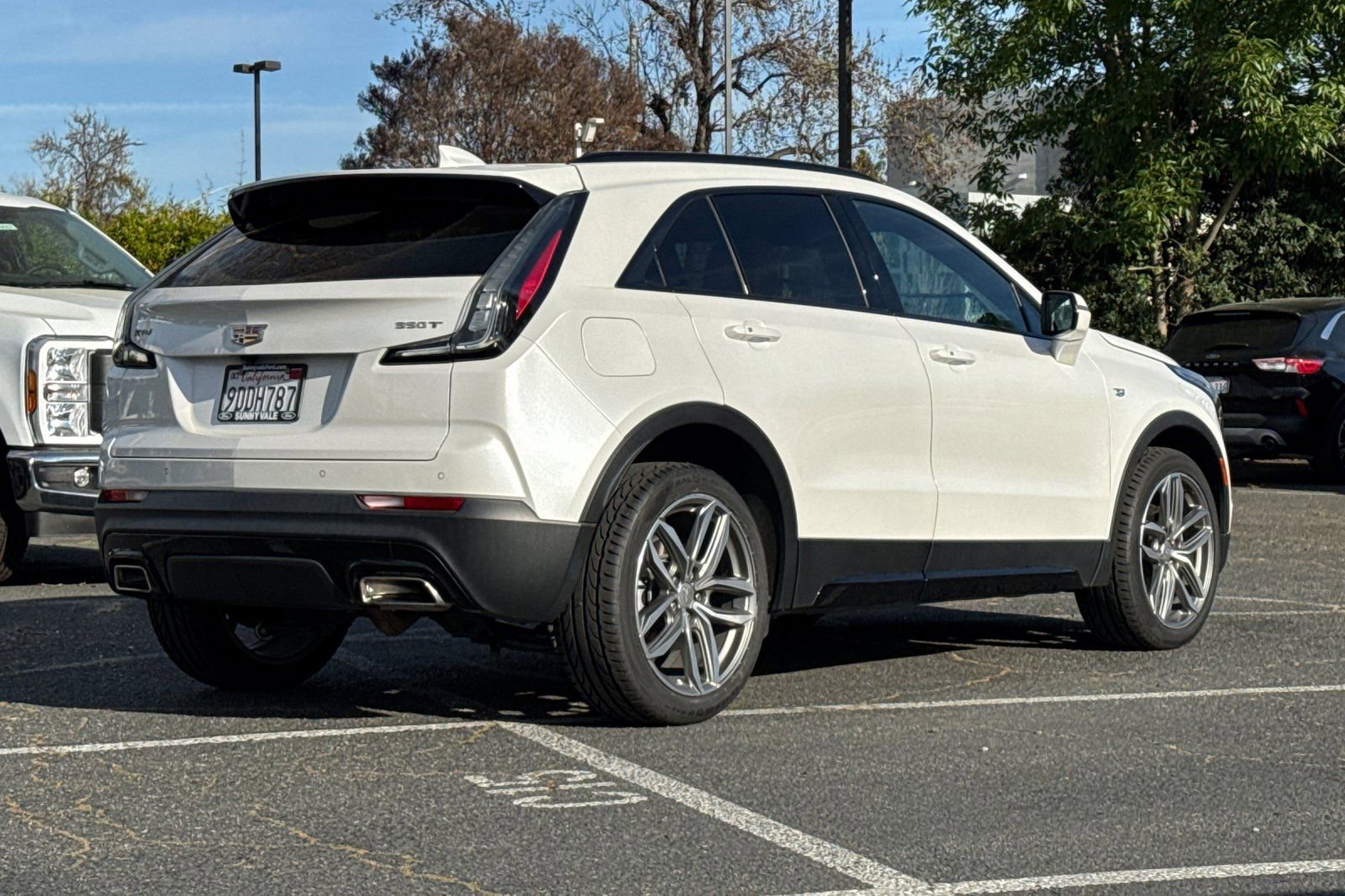Used 2023 Cadillac XT4 Sport image 4