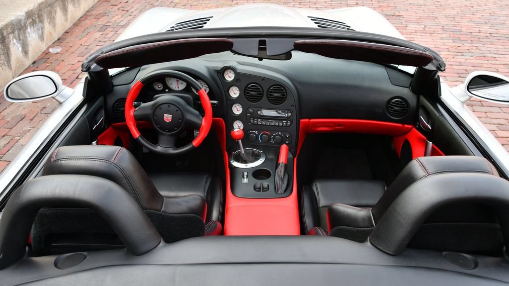 Used 2005 Dodge Viper SRT-10 w/ Mamba Edition Group RWD image 55