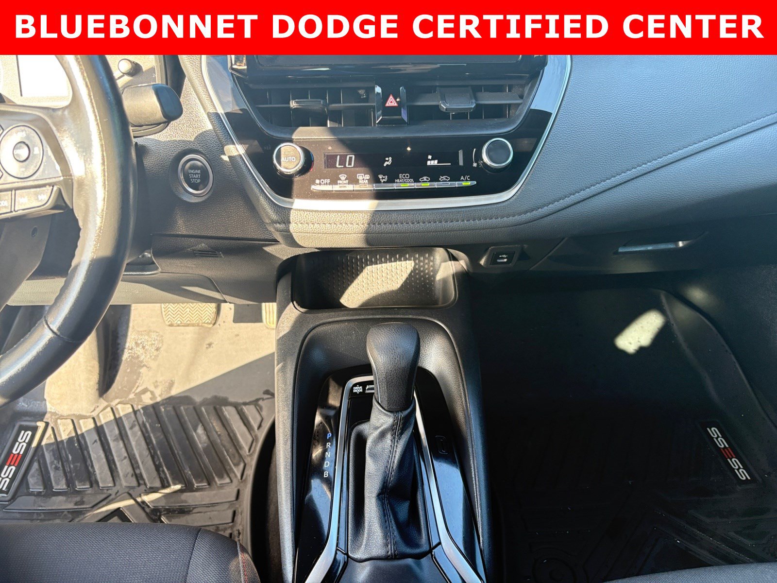 Used 2023 Toyota Corolla SE FWD image 18