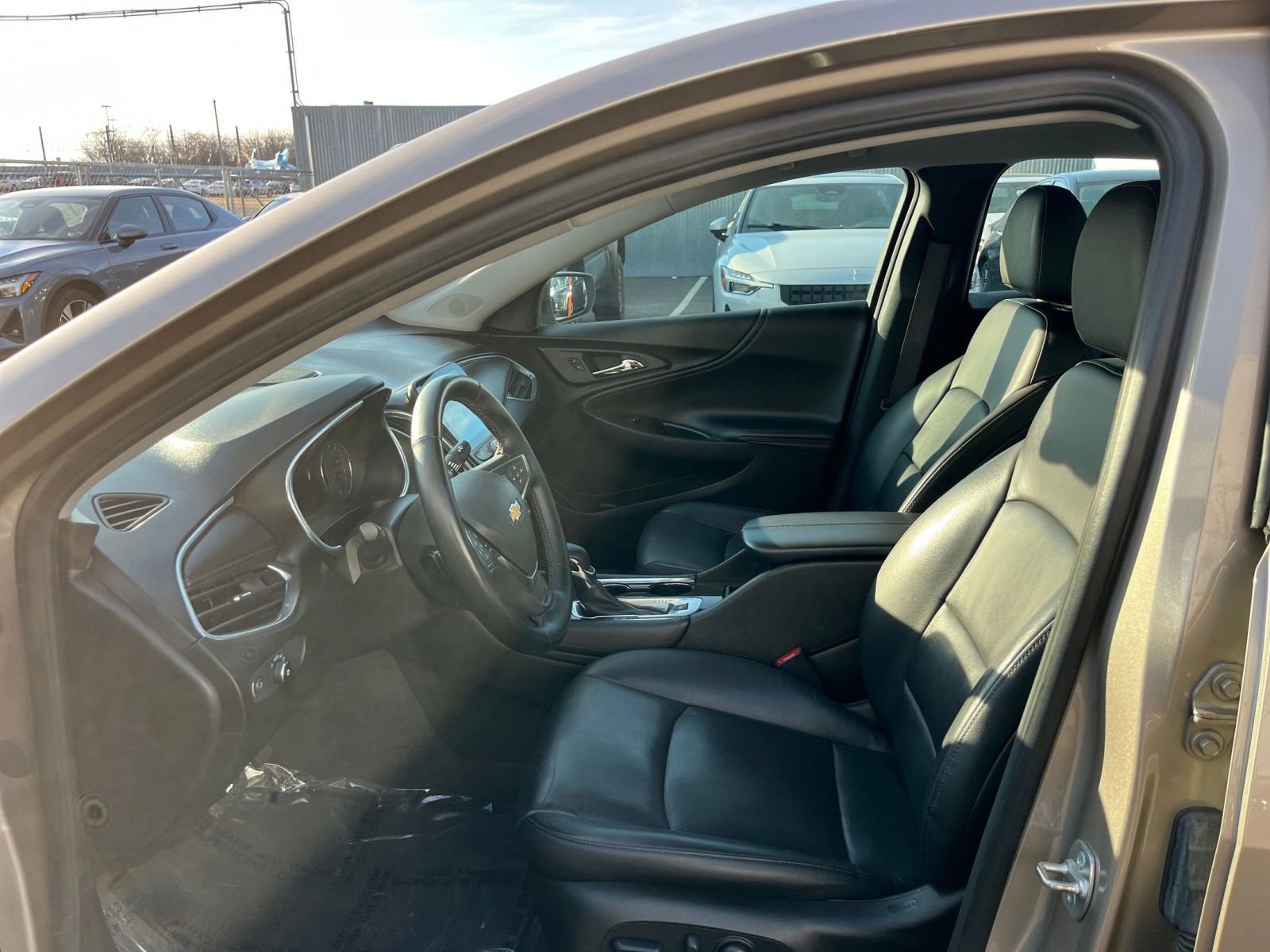 Used 2024 Chevrolet Malibu LT image 27