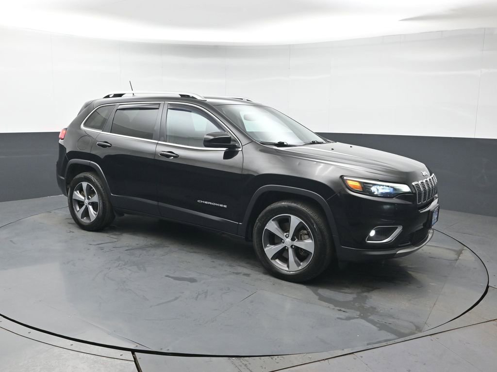 Used 2019 Jeep Cherokee Limited image 8