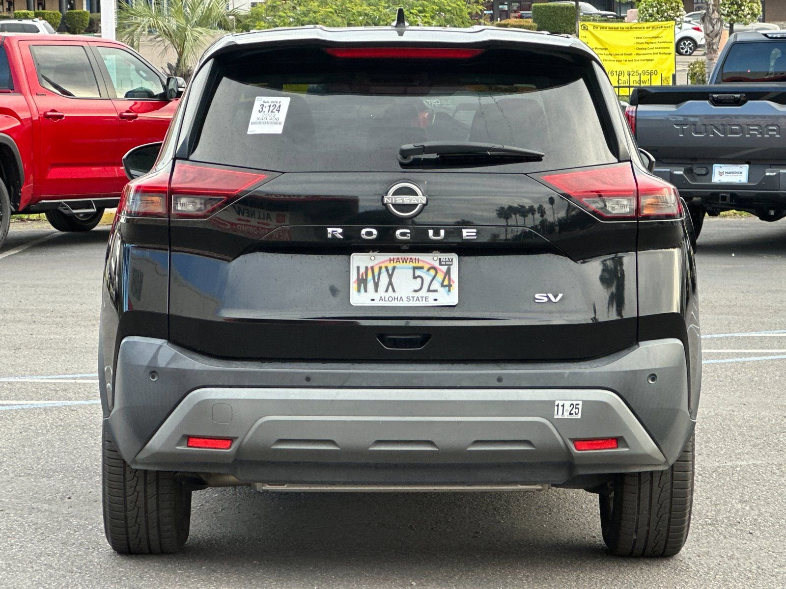 Used 2023 Nissan Rogue SV image 4