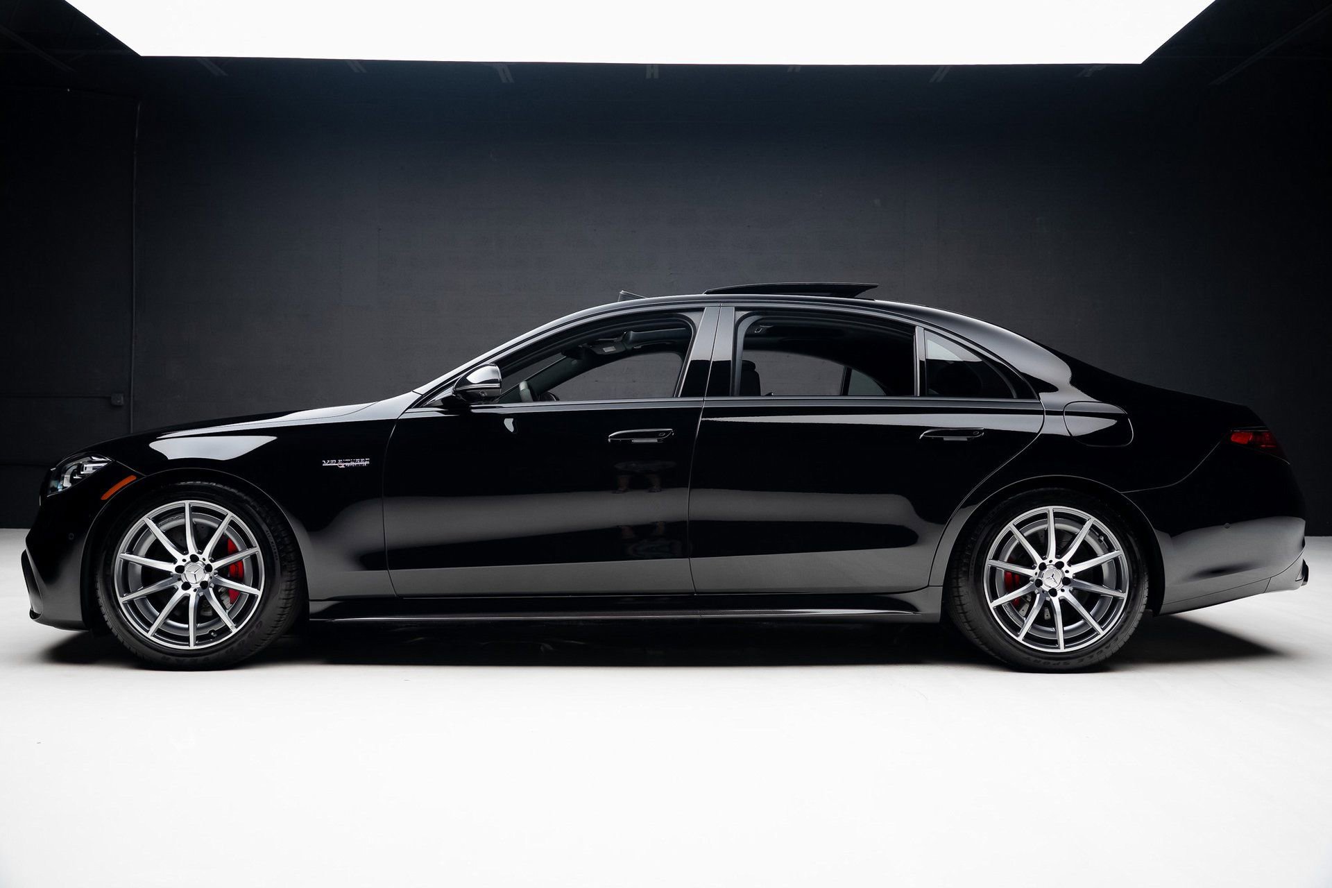 Used 2025 Mercedes-Benz S 63 AMG S image 18