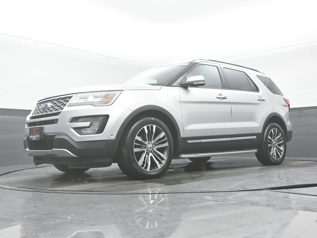 Used 2017 Ford Explorer Platinum AWD/4WD image 30