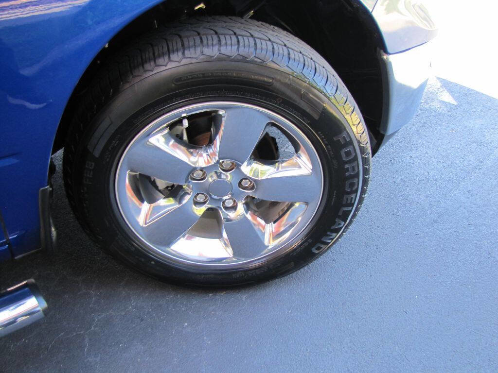 Used 2017 RAM 1500 Big Horn image 23