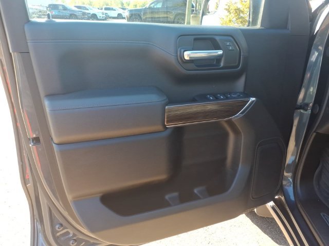 Used 2021 Chevrolet Silverado 1500 LT AWD/4WD image 8