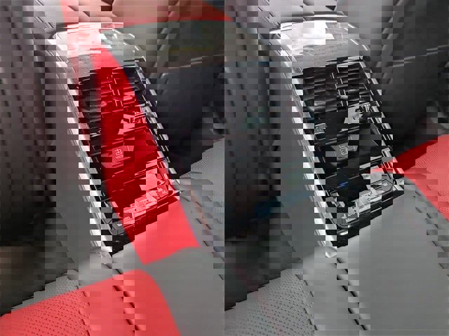 Used 2025 BMW 840i image 13