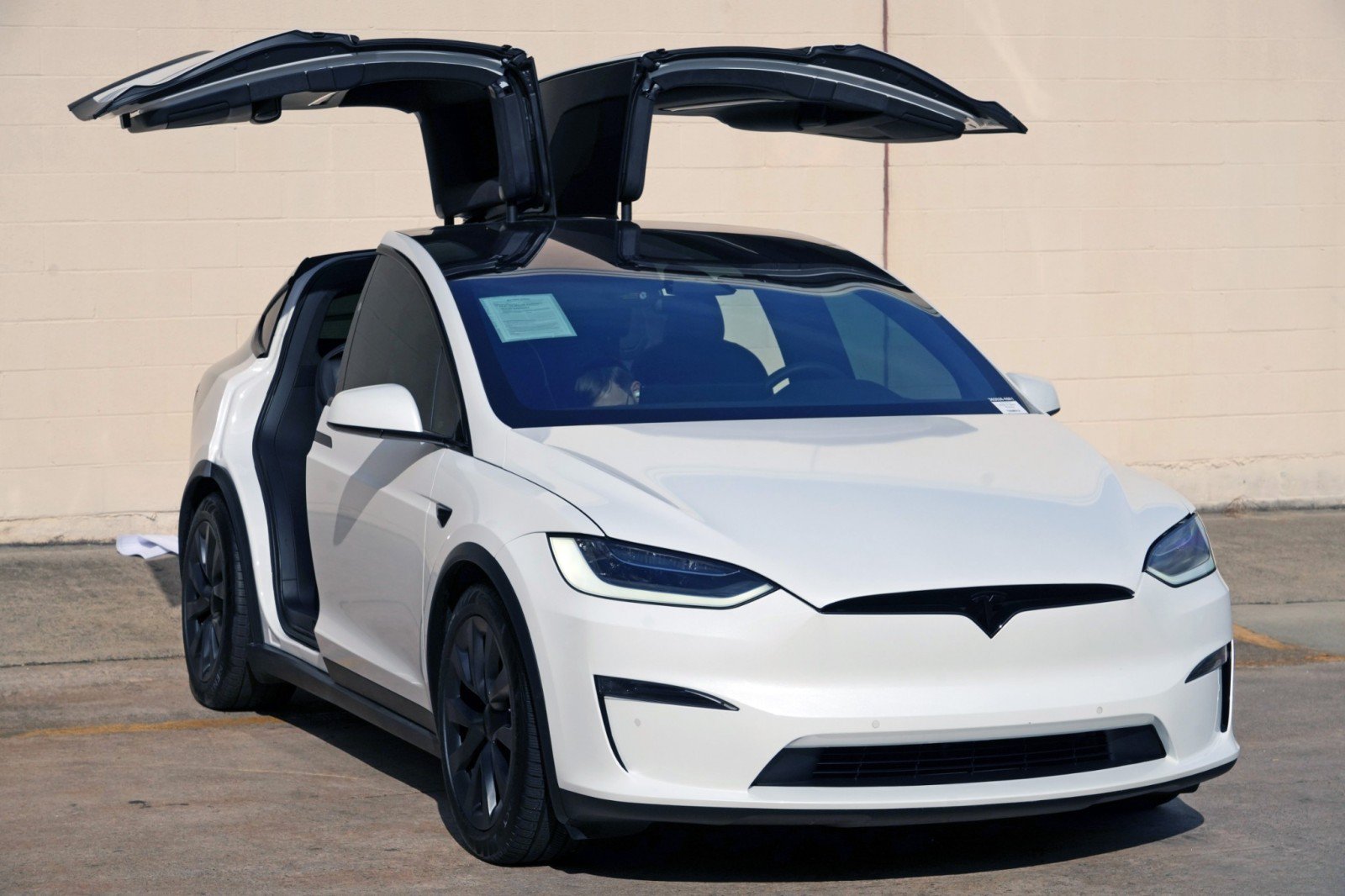 Used 2022 Tesla Model X AWD/4WD image 60
