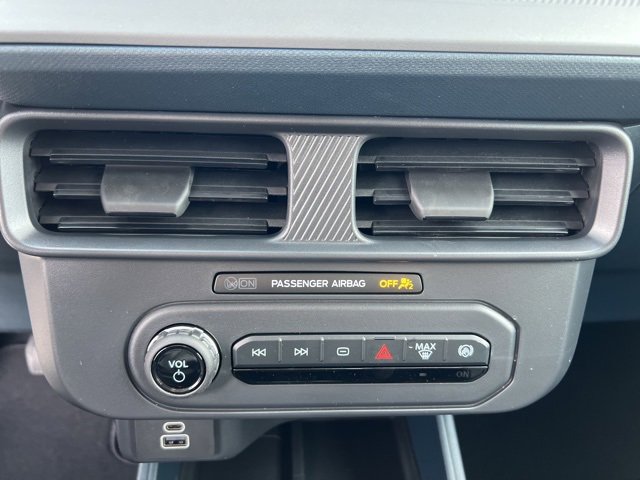 New 2026 Ford Maverick XL w/ Equipment Group 101A image 34