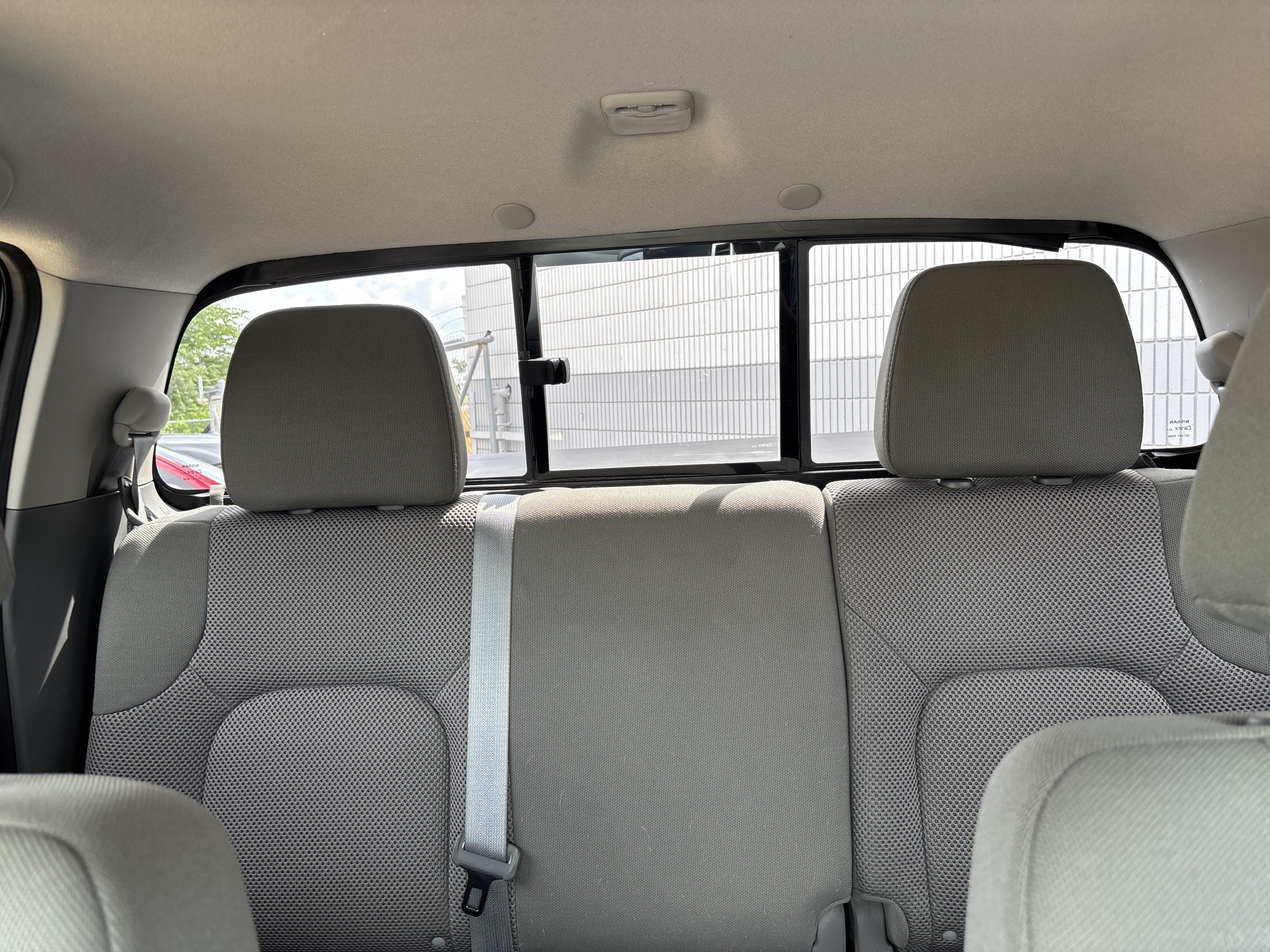 Used 2020 Nissan Frontier SV w/ Midnight Edition Floor Mats AWD/4WD image 15