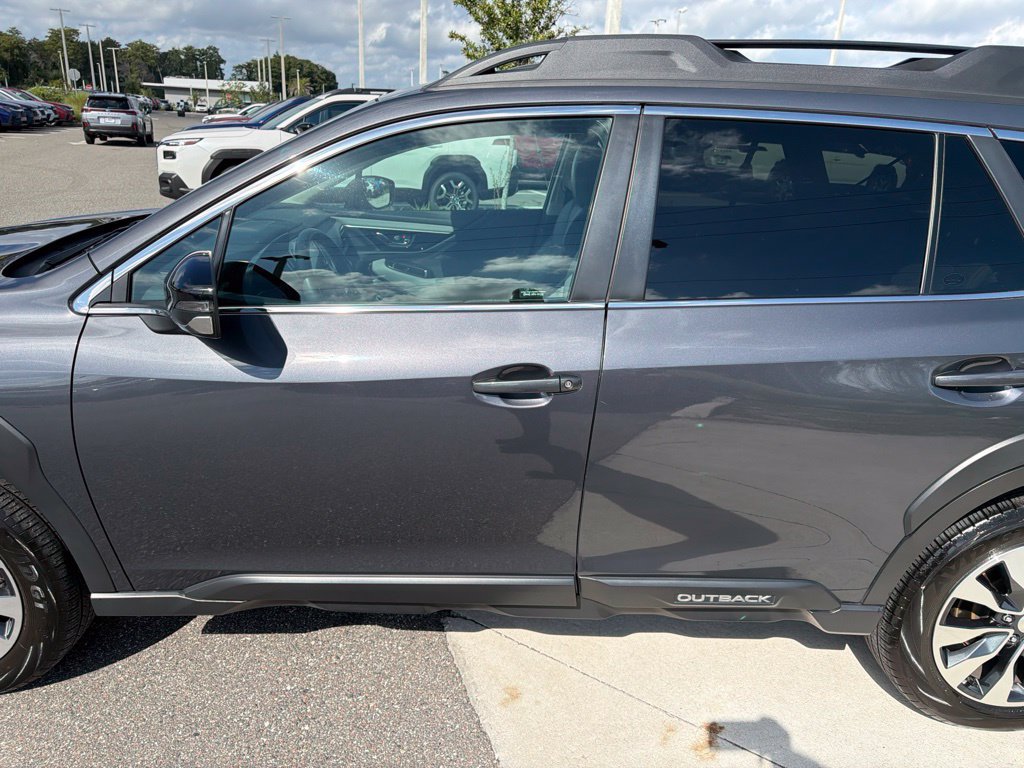 Certified 2024 Subaru Outback Onyx Edition AWD/4WD image 18