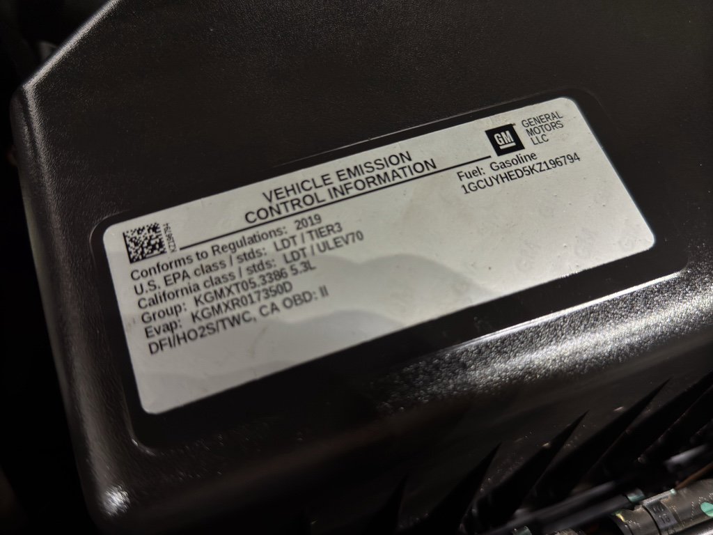 Used 2019 Chevrolet Silverado 1500 High Country w/ Technology Package AWD/4WD image 41