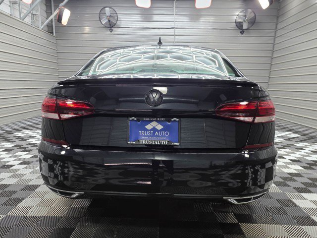 Used 2020 Volkswagen Passat 2.0T R-Line FWD image 7