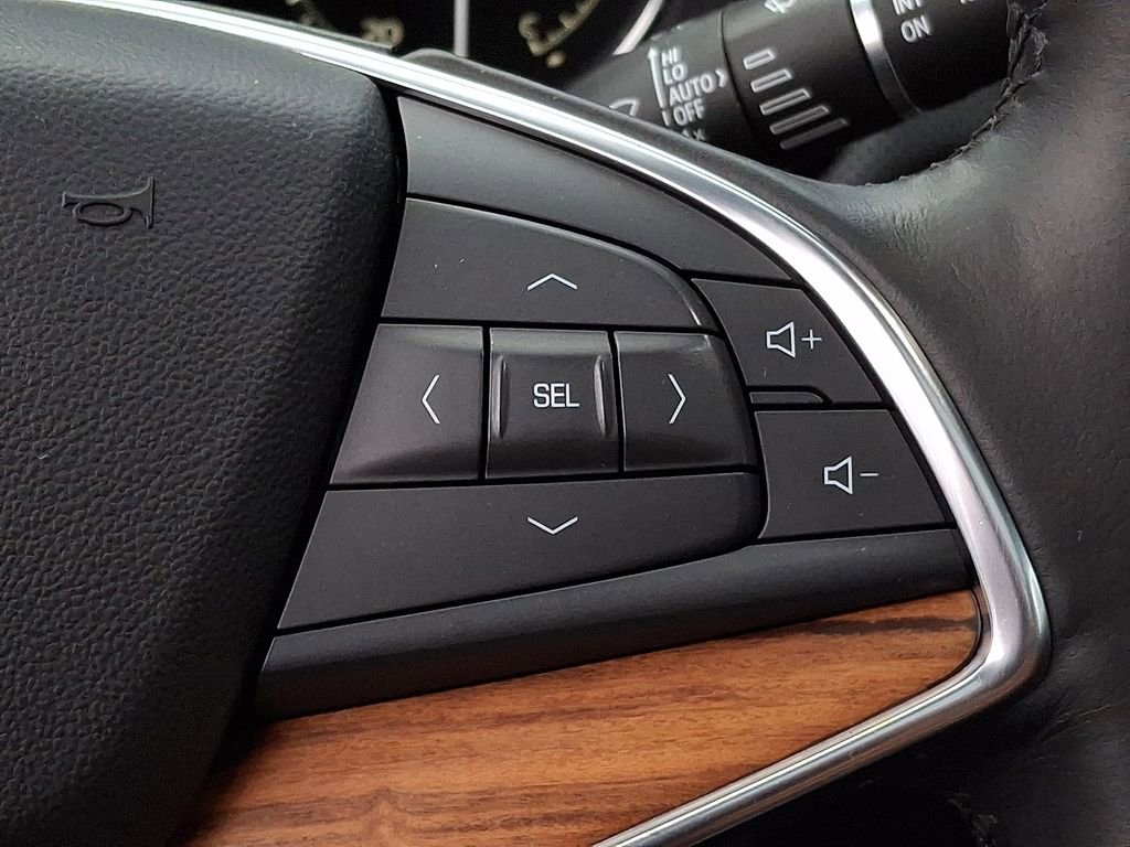 Used 2020 Cadillac XT5 Premium Luxury image 18