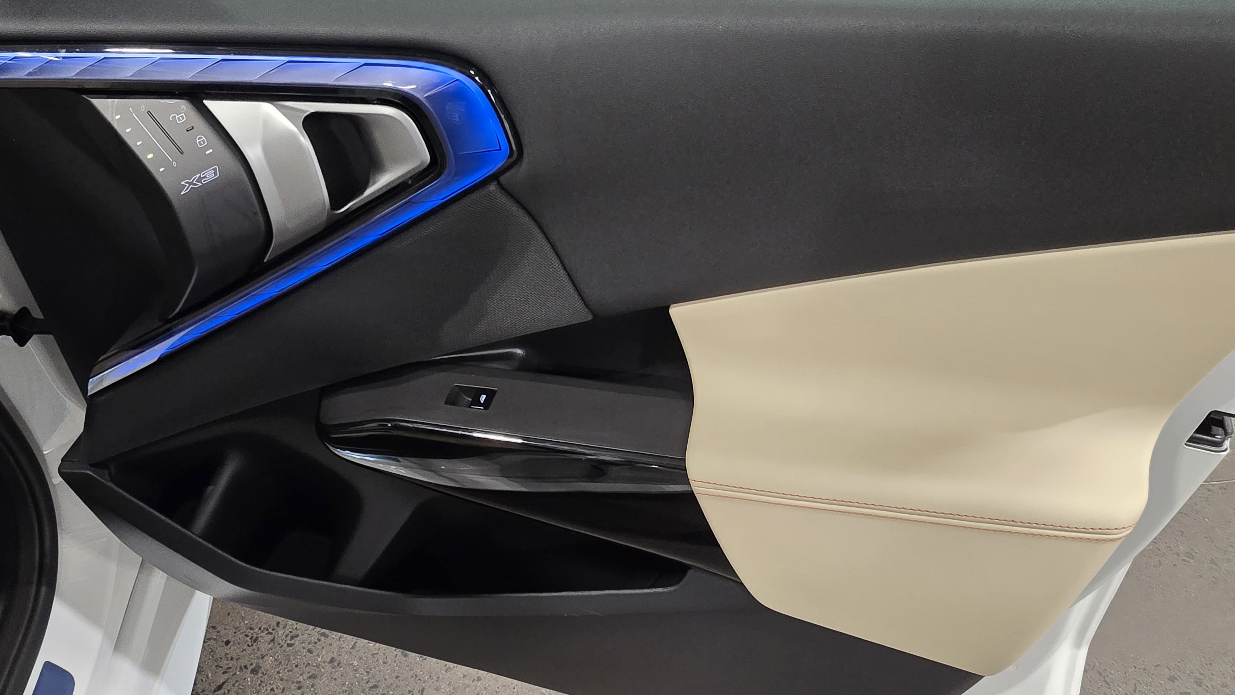 Used 2026 BMW X3 xDrive30 w/ M Sport Package image 26