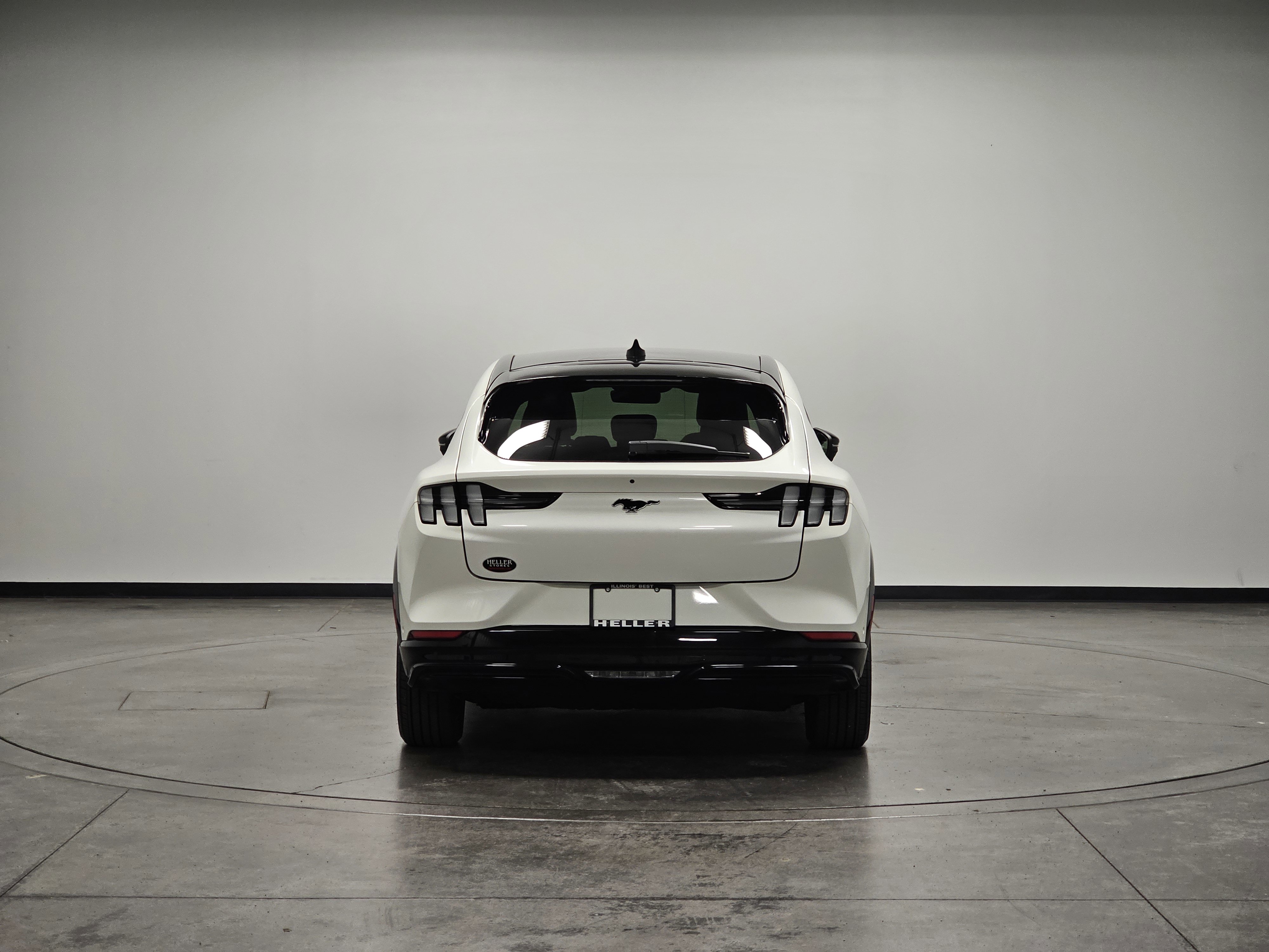 Used 2024 Ford Mustang Mach-E Premium image 7