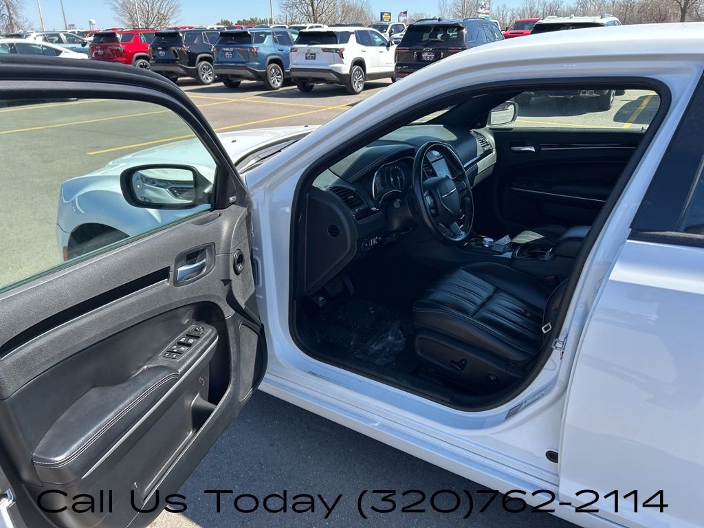 Used 2021 Chrysler 300 S image 11