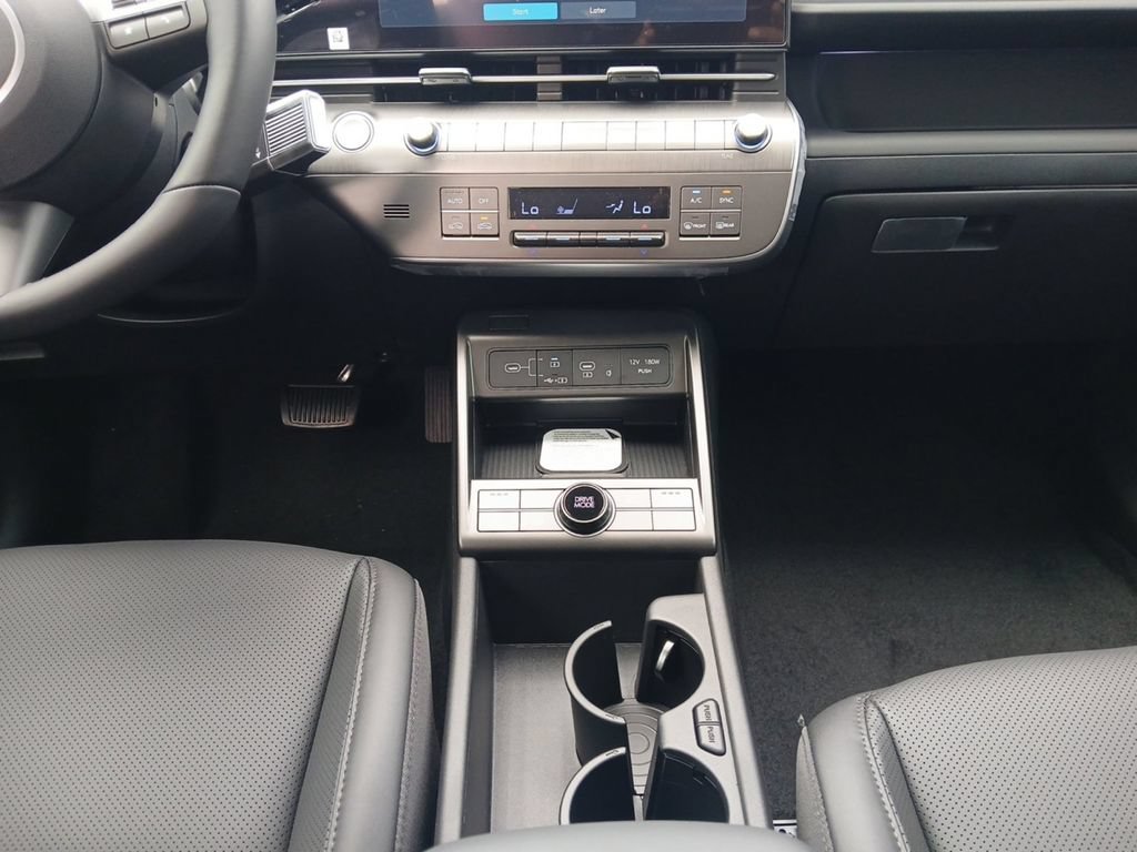 New 2026 Hyundai Kona SEL Premium FWD image 17