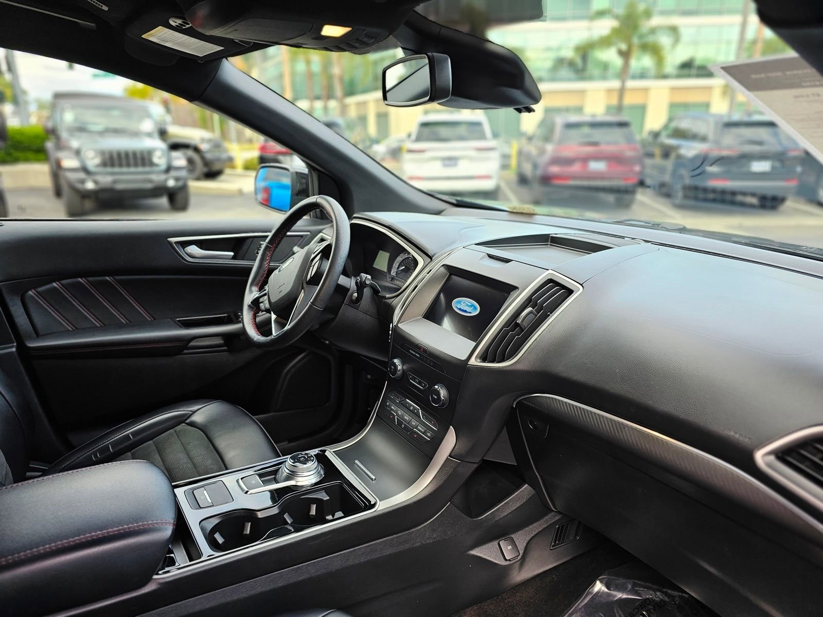Used 2020 Ford Edge ST-Line FWD image 26