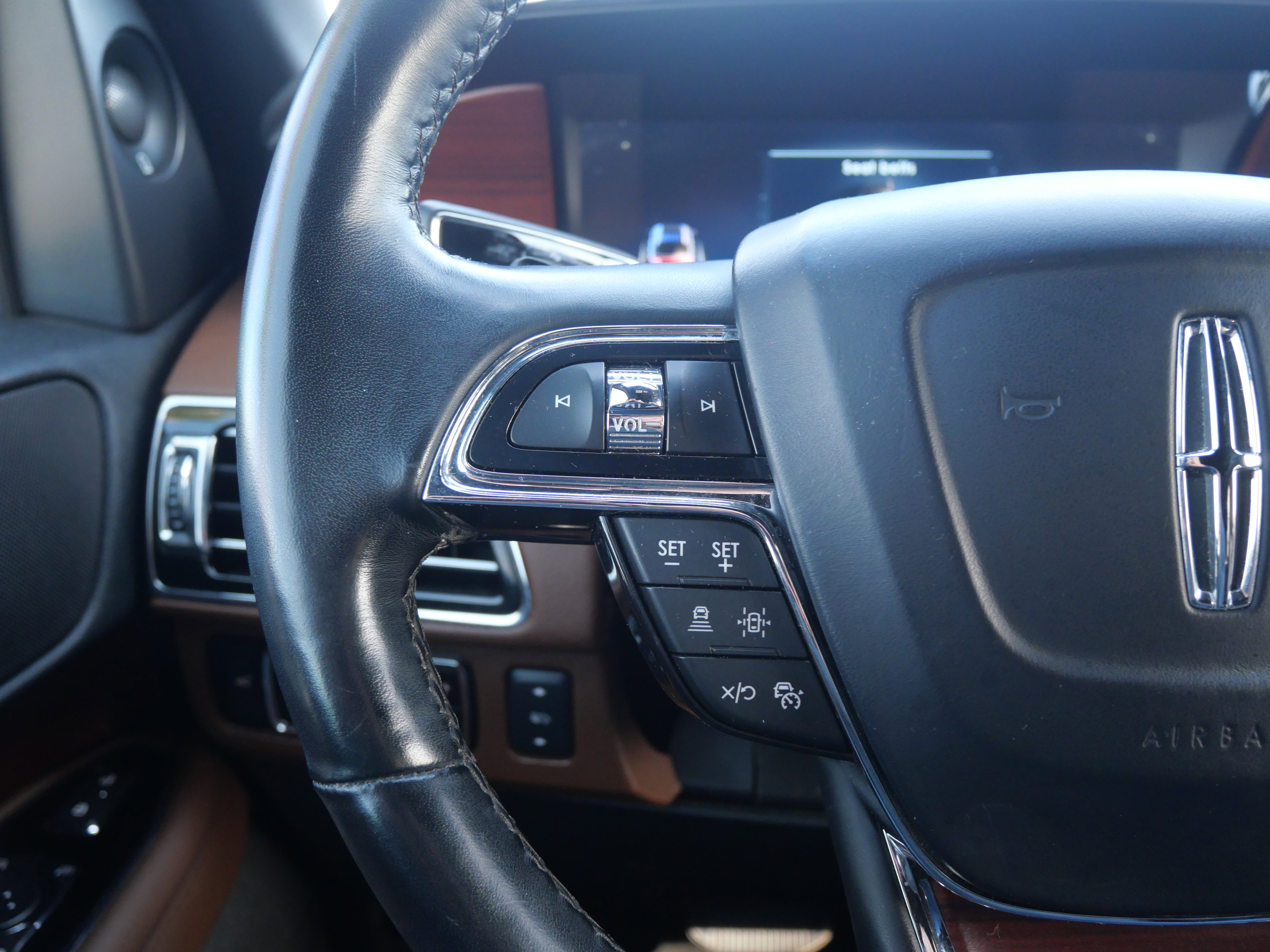 Used 2023 Lincoln Navigator Reserve w/ Monochromatic Package image 13