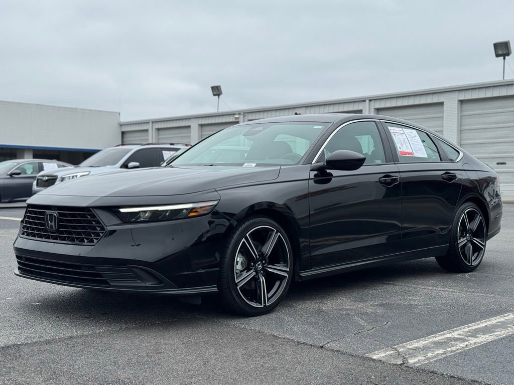 Used 2024 Honda Accord Sport image 6