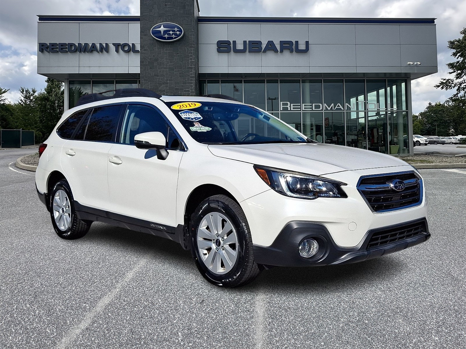 Used 2019 Subaru Outback 2.5i Premium w/ Popular Package #2