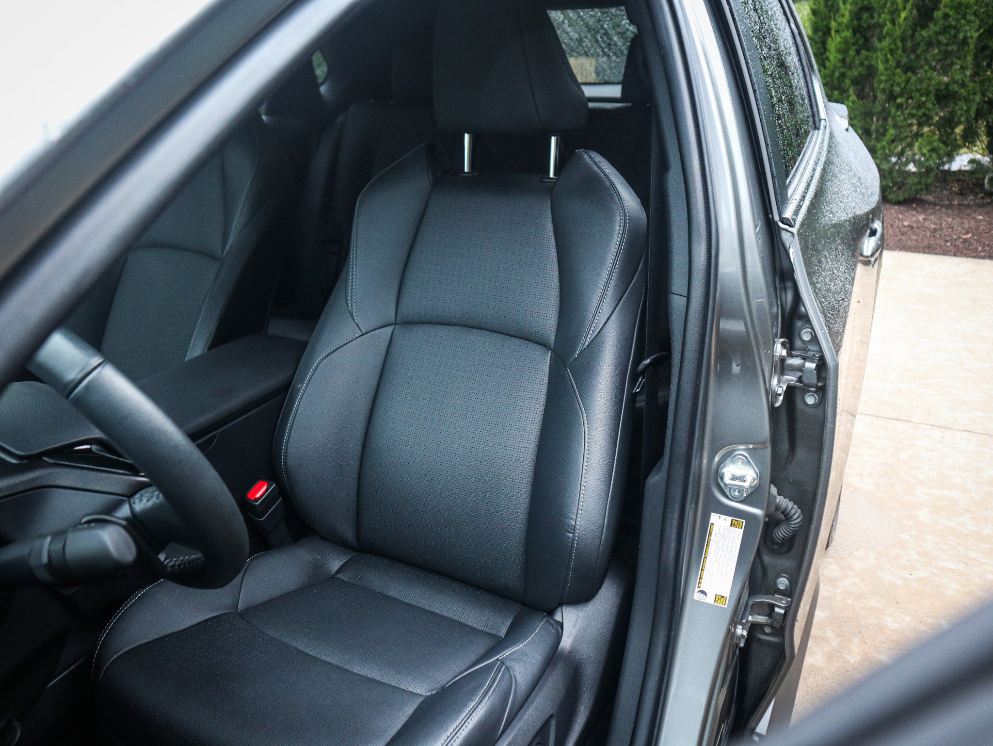 Used 2023 Subaru Solterra Limited image 16