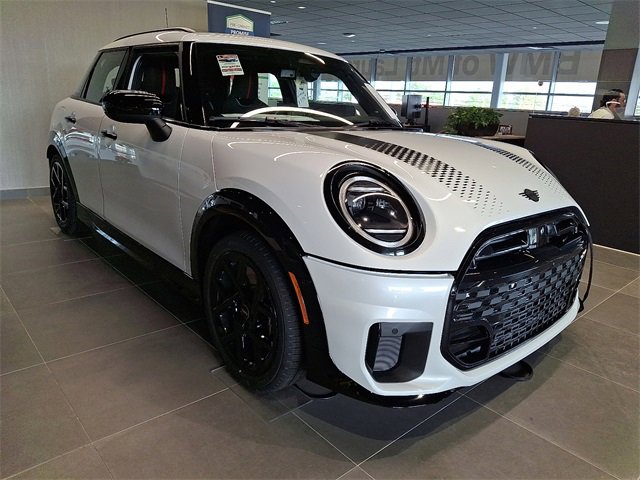 New 2026 MINI Cooper S image 2