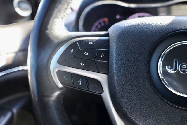 Used 2018 Jeep Grand Cherokee Limited image 25