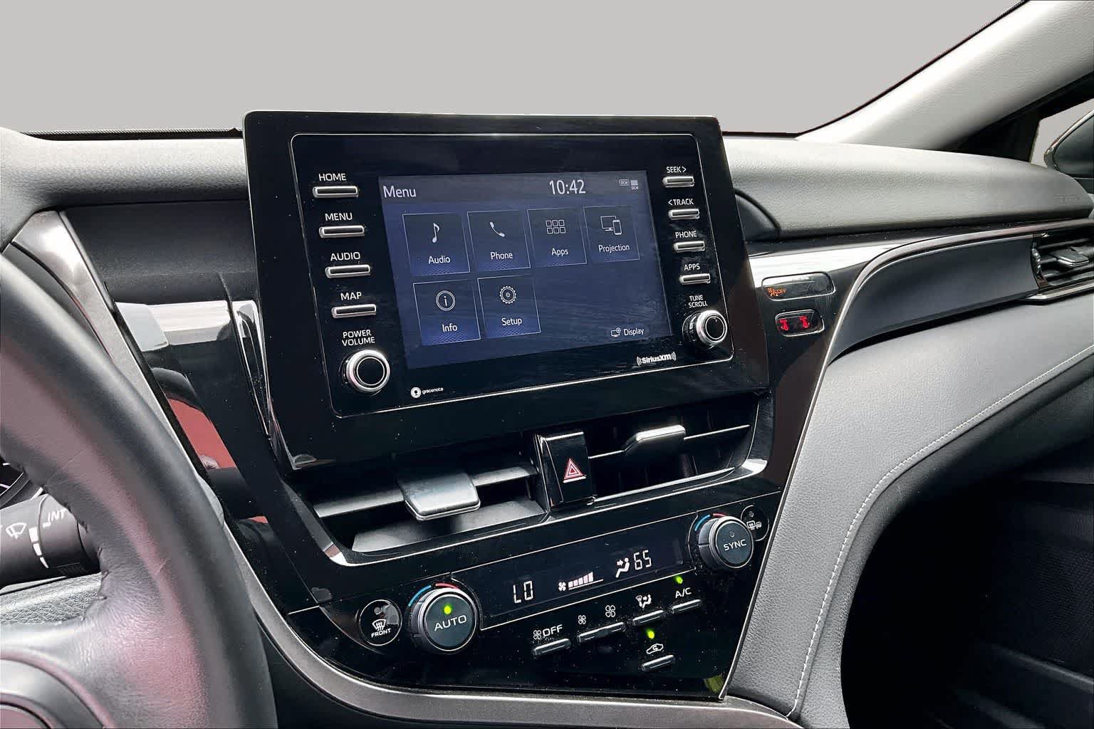 Used 2024 Honda Accord Touring image 6