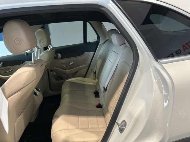 Used 2018 Mercedes-Benz GLC 300 4MATIC image 14
