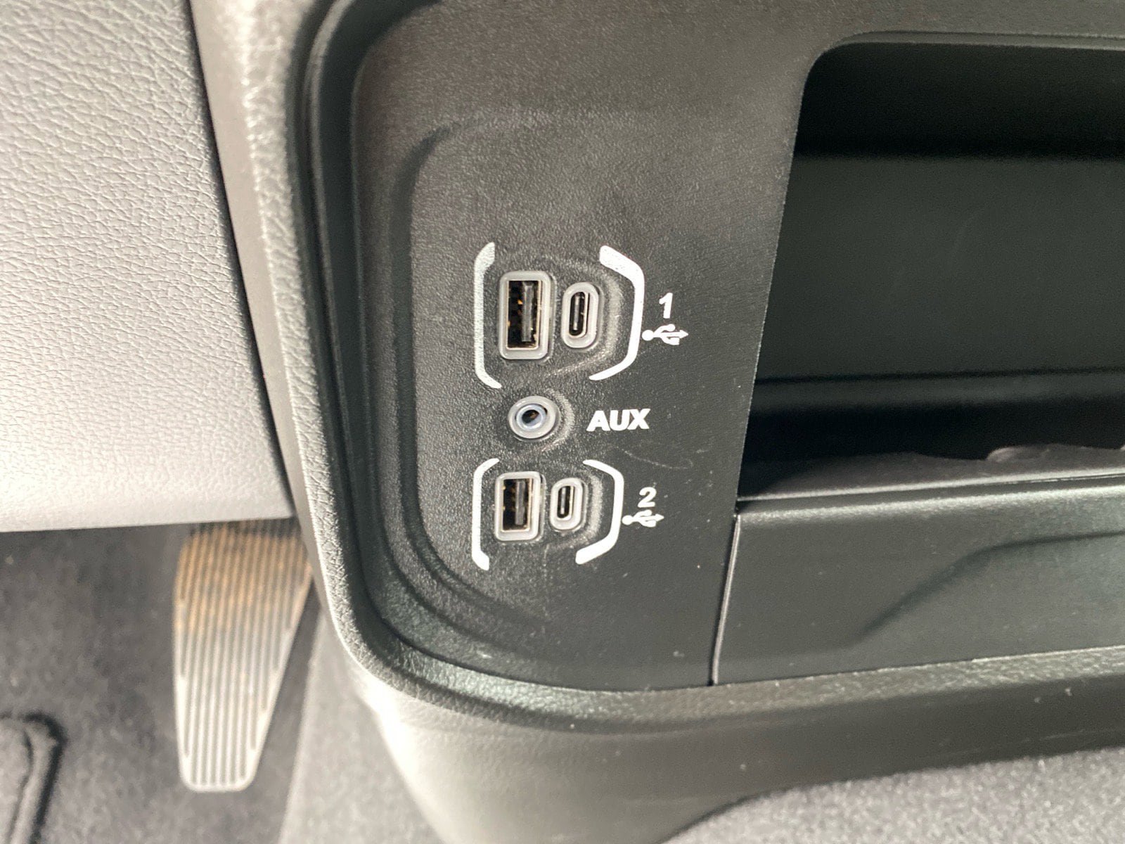 Used 2024 RAM 2500 Big Horn w/ Bed Utility Group AWD/4WD image 19