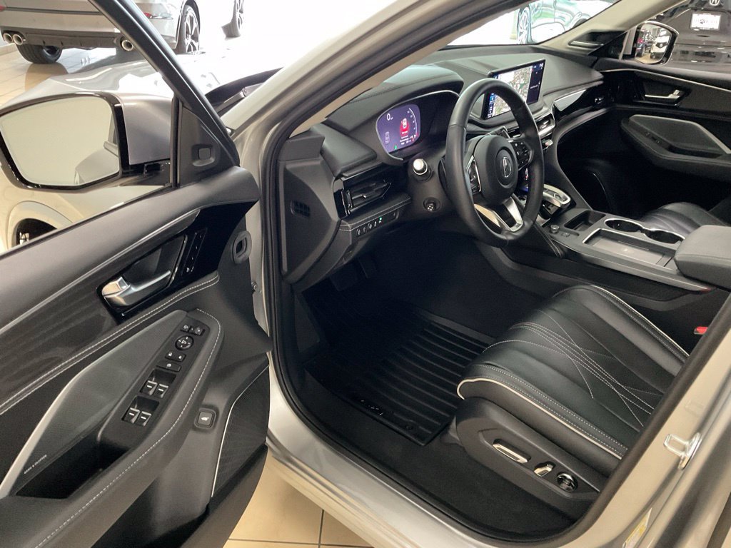 Certified 2026 Acura MDX w/ Advance Package AWD/4WD image 10