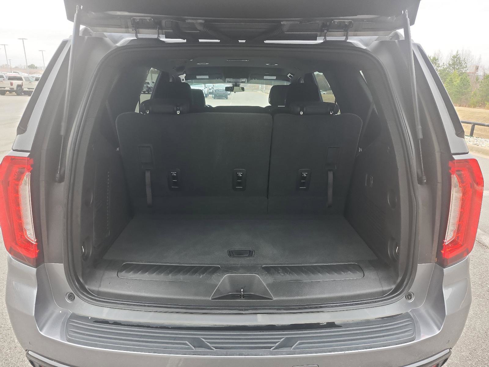 Certified 2022 GMC Yukon SLE w/ Gmc Pro Safety Plus Package image 4
