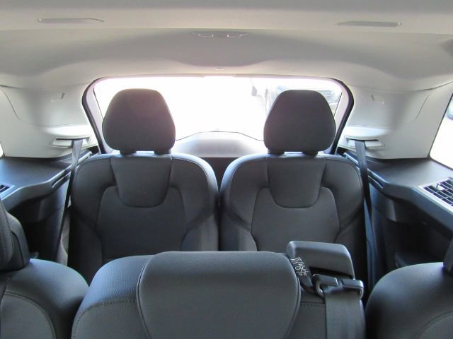 Used 2025 Volvo XC90 T8 Plus w/ Protection Package Premier image 38